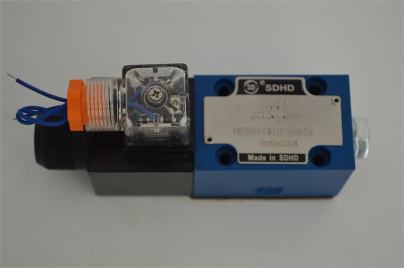 電磁換向閥4WE6D61/CW220-50N9Z5L