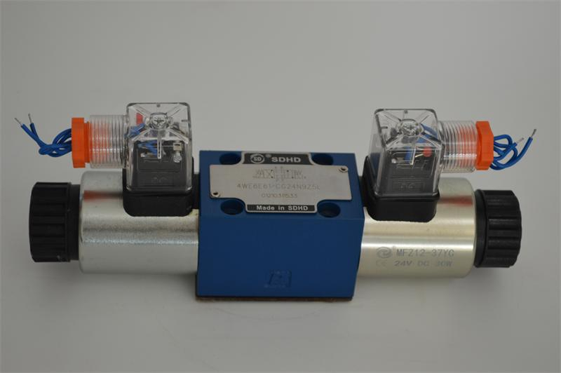 電磁換向閥4WE6E61/CG24N9Z5L